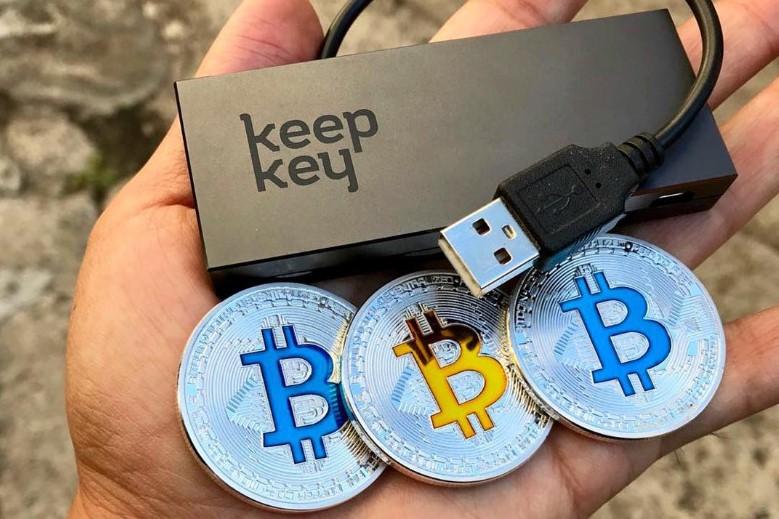 معرفی کیف پول سخت افزار KeepKey